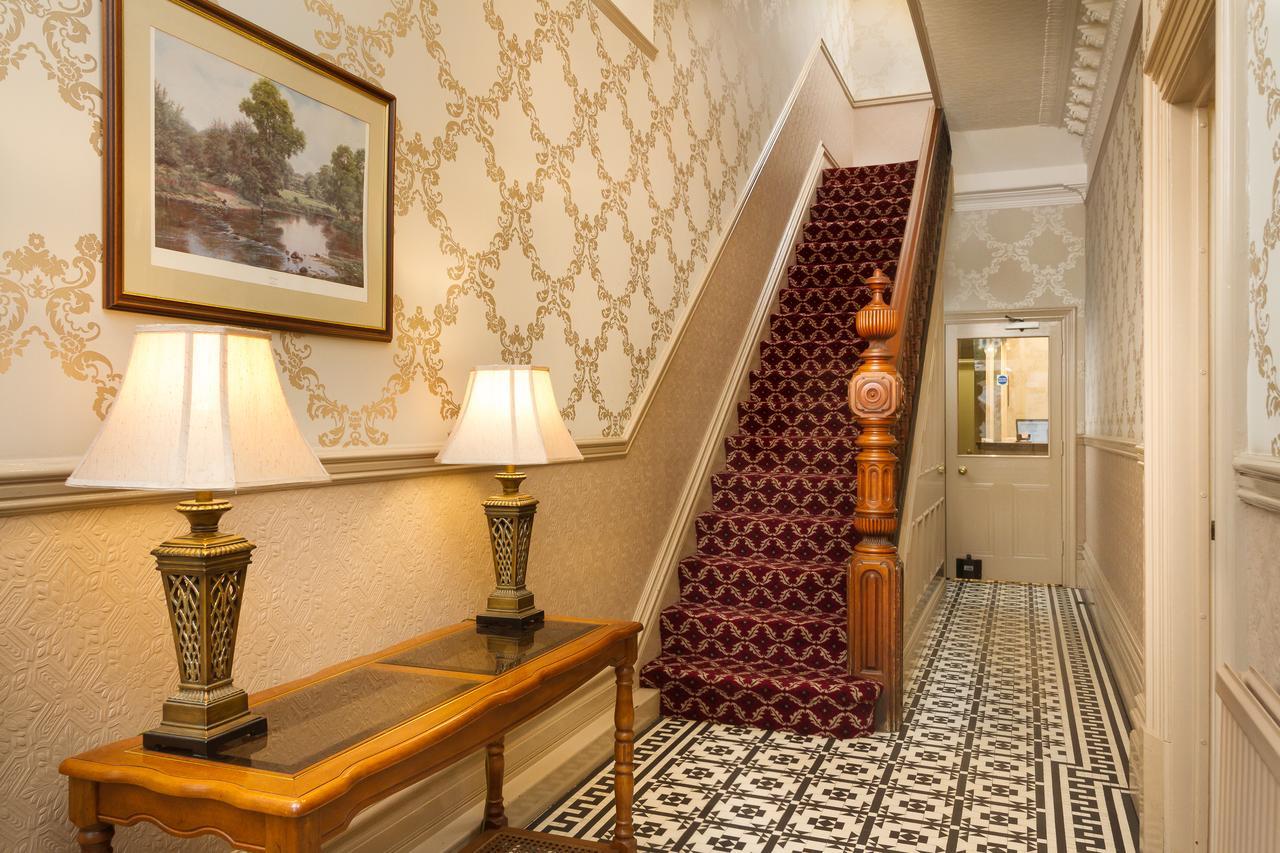 Lincoln House Private Hotel Cardiff Bagian luar foto